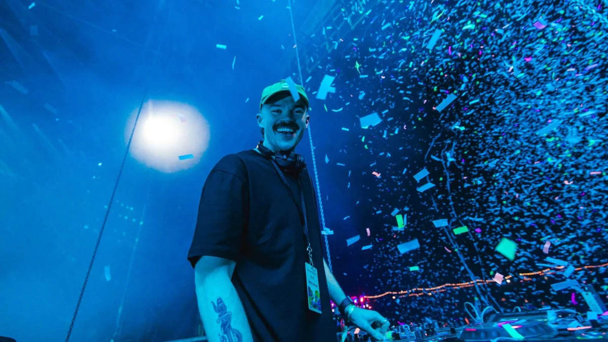 Dom Dolla Dreamin, Dom Dolla stadium show, Australian DJ, Dom Dolla live, EDM Australia, Dom Dolla concert, Melbourne music event, house music, Dom Dolla 2025,